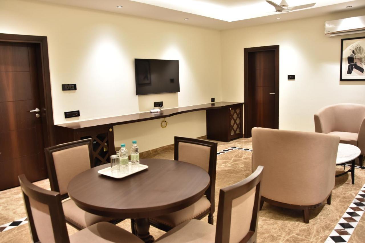 Poppys Vista Hotel Thirumurugan Poondi Luaran gambar