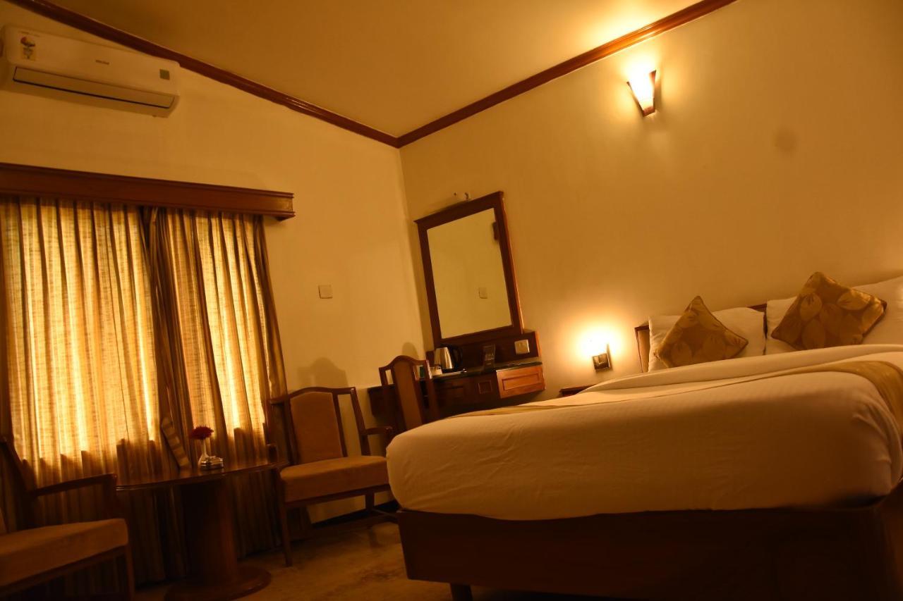 Poppys Vista Hotel Thirumurugan Poondi Luaran gambar