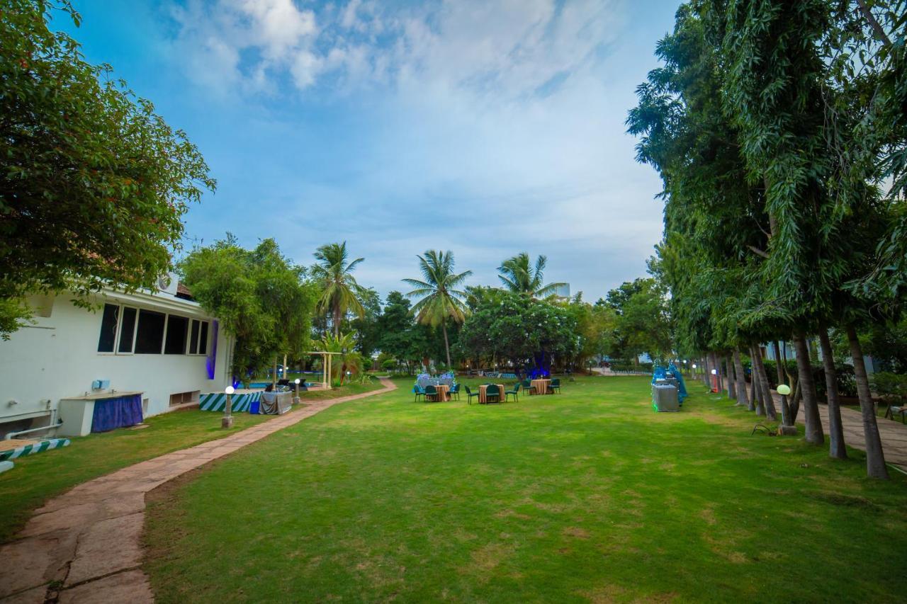 Poppys Vista Hotel Thirumurugan Poondi Luaran gambar