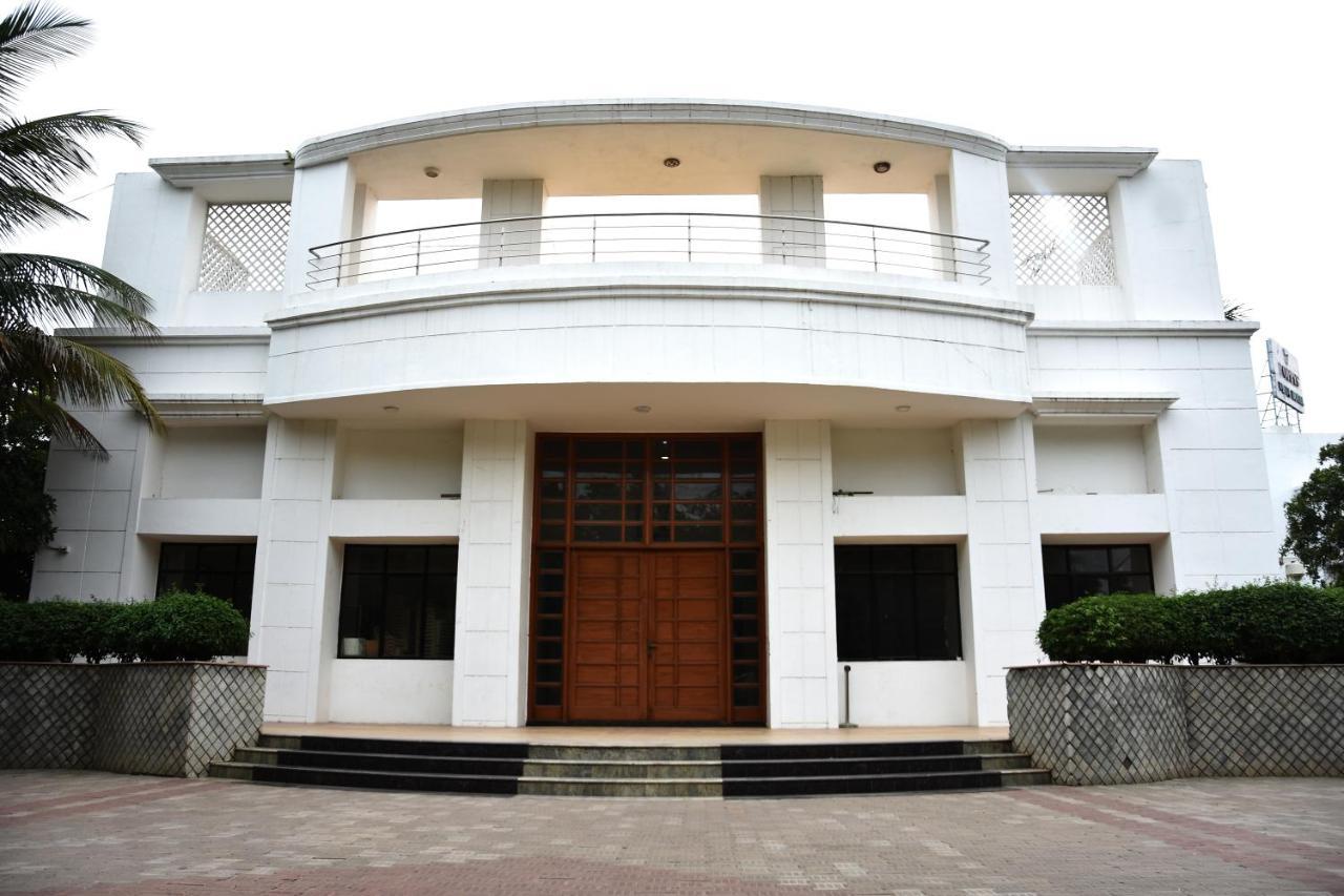 Poppys Vista Hotel Thirumurugan Poondi Luaran gambar