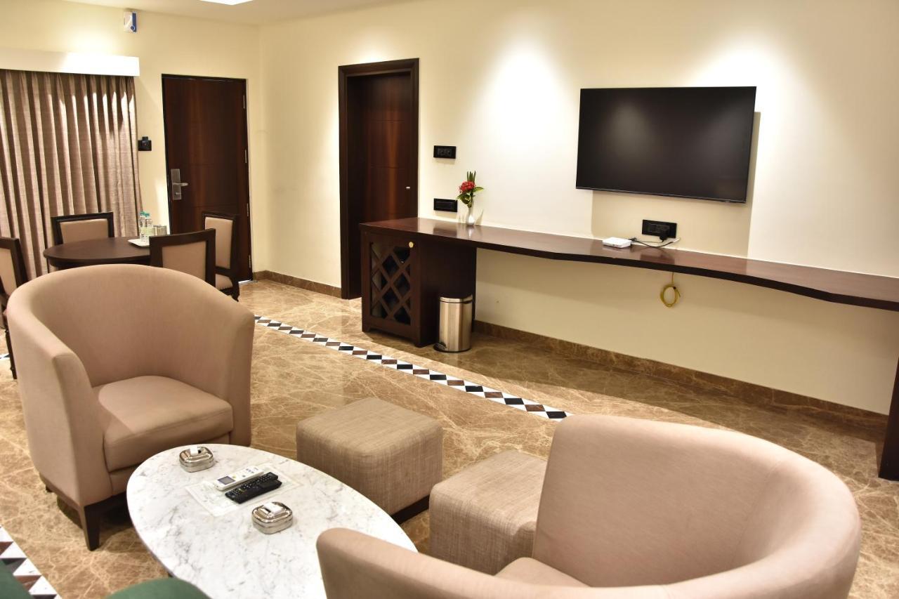 Poppys Vista Hotel Thirumurugan Poondi Luaran gambar