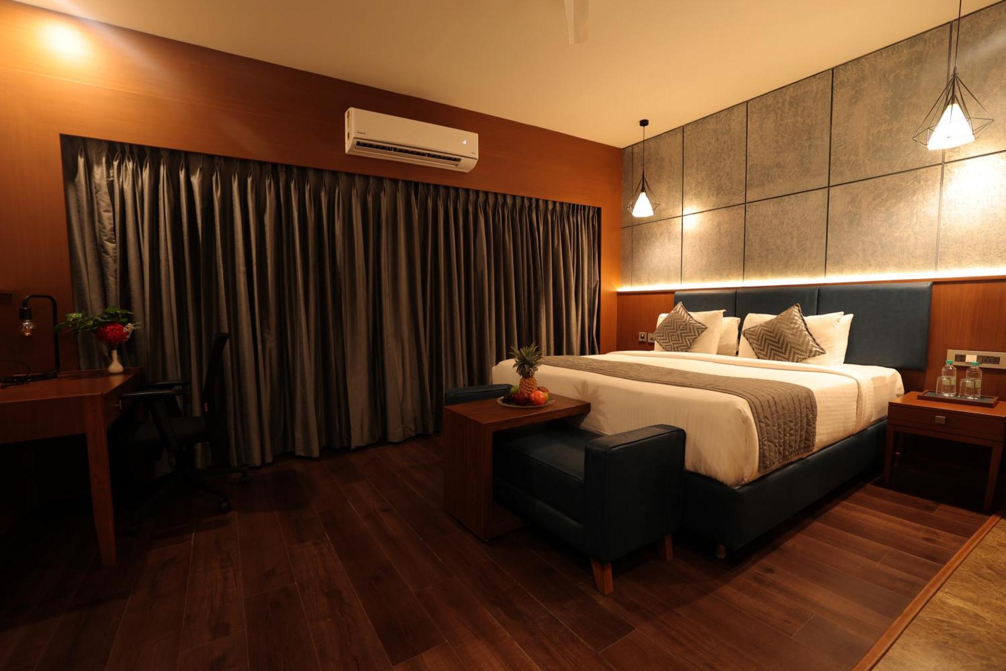Poppys Vista Hotel Thirumurugan Poondi Luaran gambar